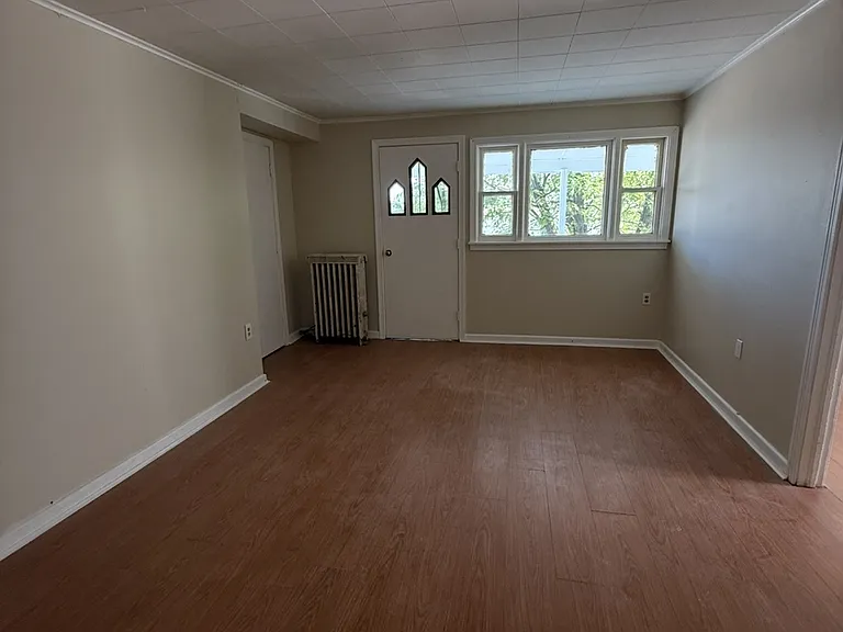 1-426 Phelps St #2 — Photo 1