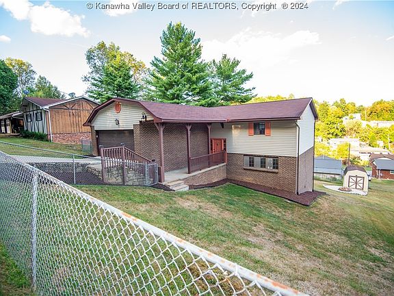 4th image of 1712 Winding Hills Dr