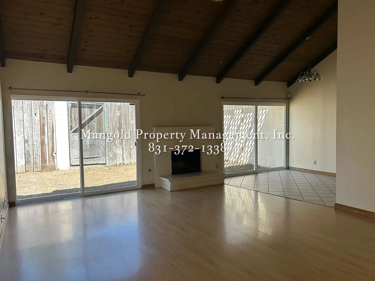 Charming 2-Bed 1-Bath Home on Cul-de-Sac — Photo 4