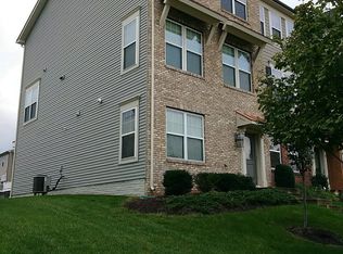 43905 Eastgate View Dr, Chantilly, VA 20152