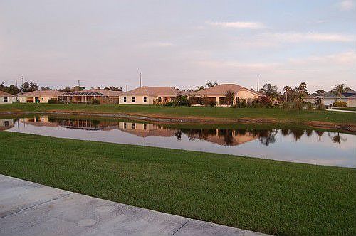 Landings of High Hawk, lake view