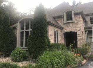 387 Deer Ridge Rd, Valparaiso, IN 46385