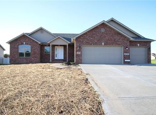 248 Emerald Way, Granite City, IL
