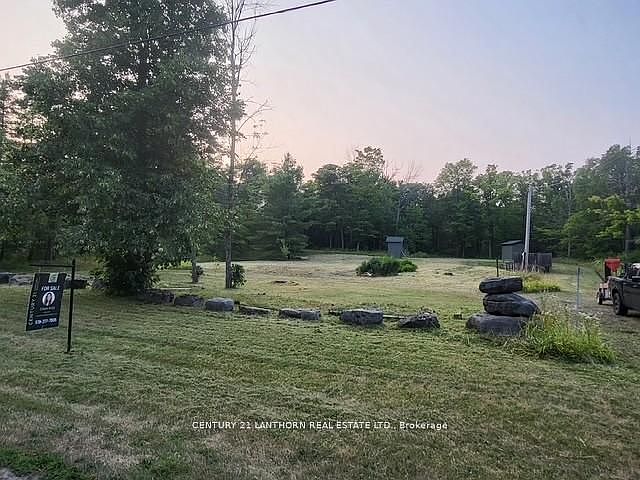 2nd image of 62 Rockhaven Rd