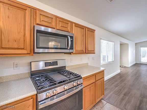 2nd image of 2287 Dakota Sky Ct