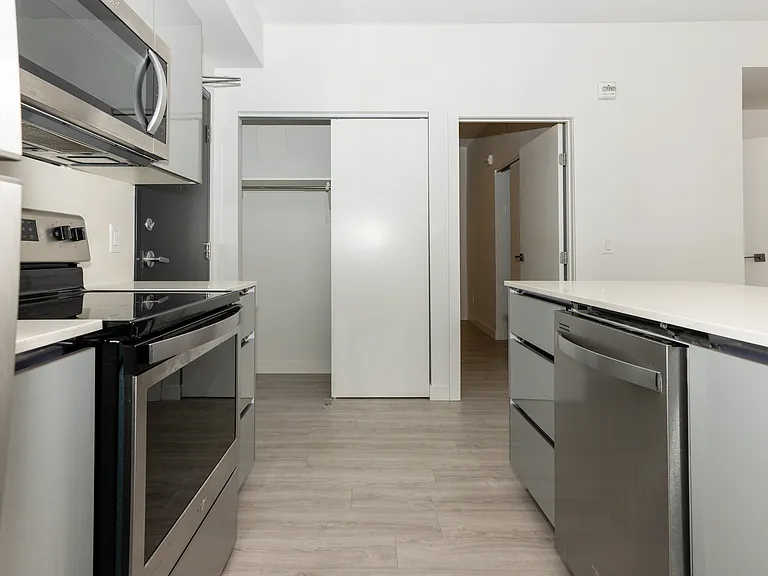 703 Saint Annes Rd #303 — Photo 31