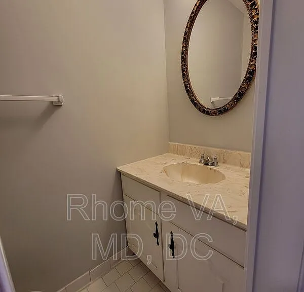 3749 Kanawha St NW — Photo 24