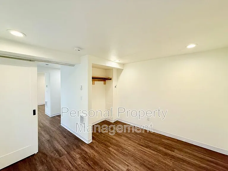 2234 N L St — Photo 29