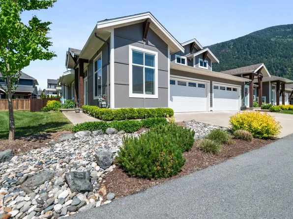 628 McCombs Dr #36, Harrison Hot Springs, BC V0M 1K0