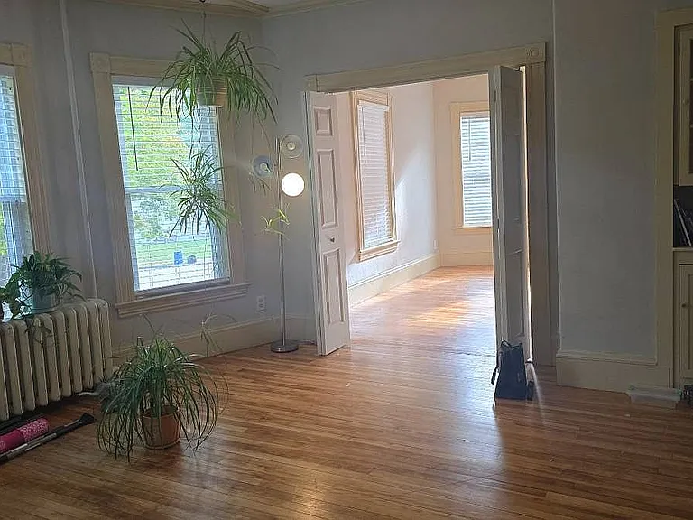 96 Western Ave #2 — Photo 2