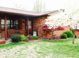 2009 Pamela Dr, Cape Girardeau, MO 63701