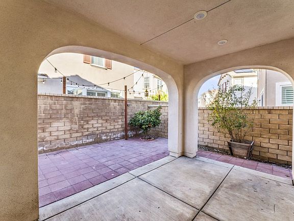 3rd image of 24164 Paseo Del Rancho Dr