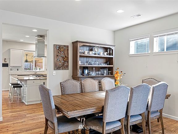 Large formal dining