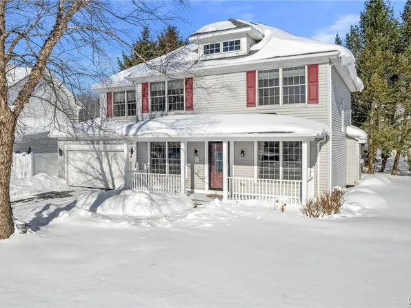 6521 White Oak Way, Lake View, NY 14085