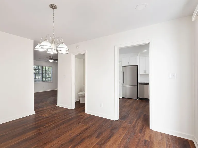 330H Winding River Dr — Photo 5