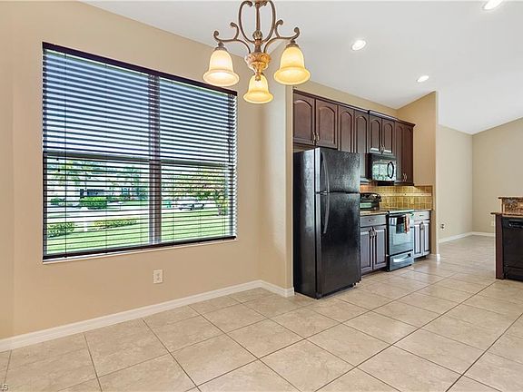 4th image of 2697 Brightside Ct