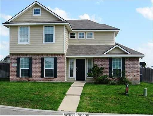 1st image of 2901 McLaren Dr