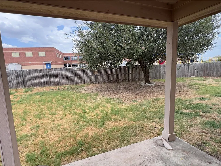 357 Nottingham Loop — Photo 16