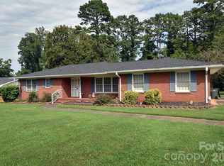 1036 Rowan Cir, Salisbury, NC 28146
