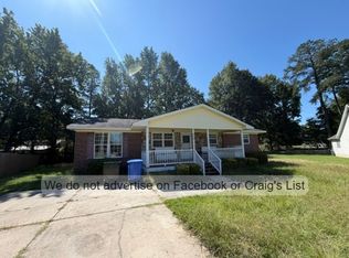 608 Raven Pl, Fayetteville, NC 28314