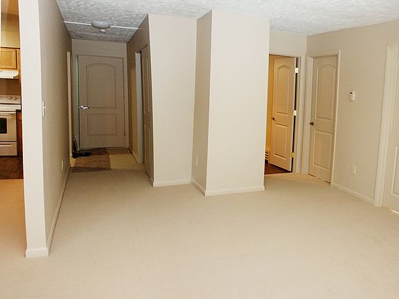 5th image of 335 E Saint Joseph St APT 5