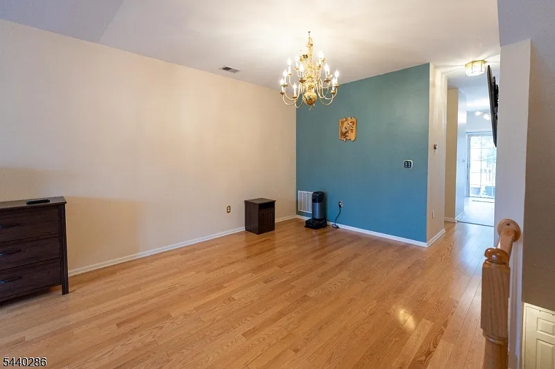 2 bed, 2.5 bath, $3,400 — Photo 4