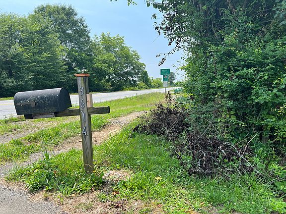 5th image of 3614 Highway 41 N