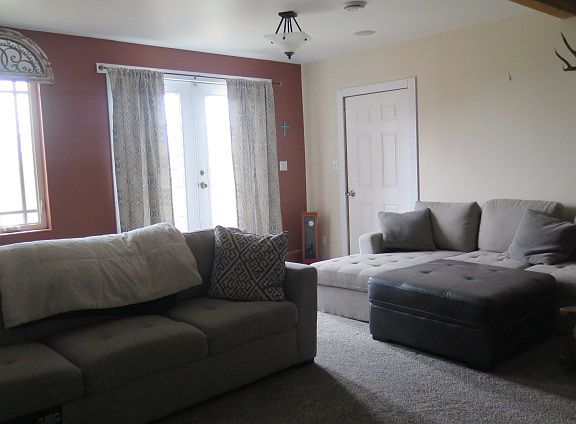 5th image of 841 22nd Rd NE