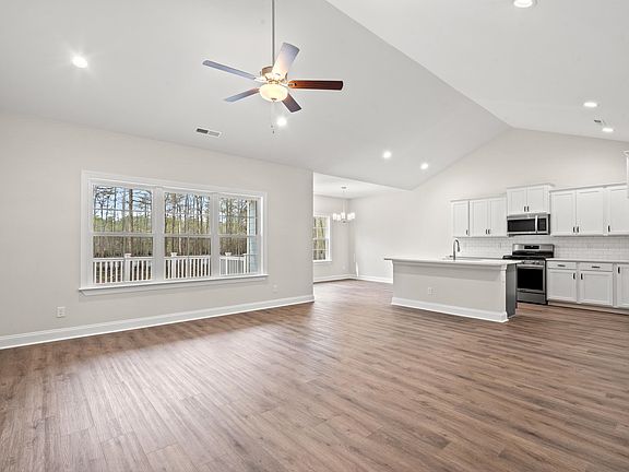 2nd image of 6790 Highway 1124