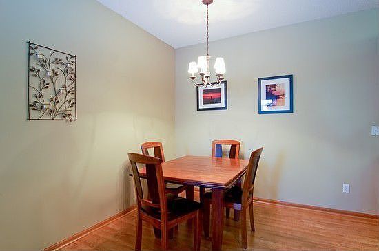 Elegant Decor
