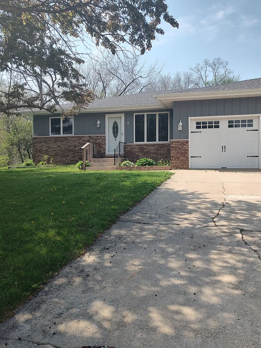 Building Photo - 321 Jodi Ln #A