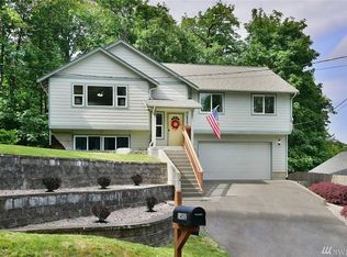 1452 Price Rd, Bremerton, WA 98312