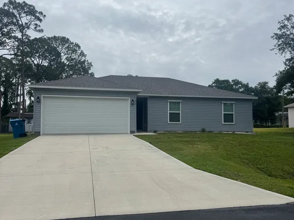 479 Geraldine St SW, Palm Bay, FL 32908