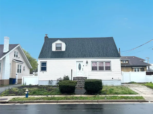 85 Ingraham Street, Hempstead, NY 11550