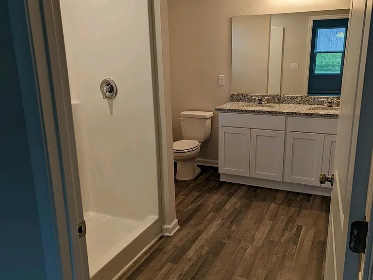 21657 Yosemite Blvd — Photo 11