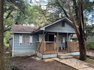 102 5th Ave, Chickasaw, AL 36611