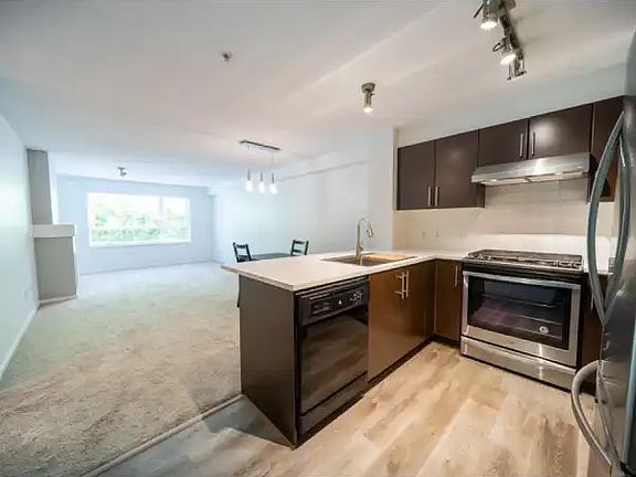 2nd image of 700 Klahanie Dr #211