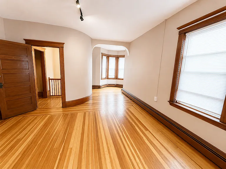 29 1/2 Taylor St #2 — Photo 3