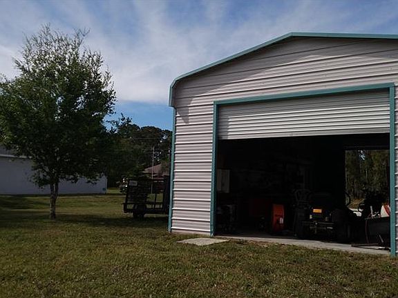 5th image of 3885 Zambrana Ave