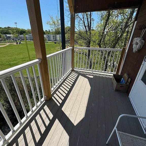 4114 Washington St #3 — Photo 11
