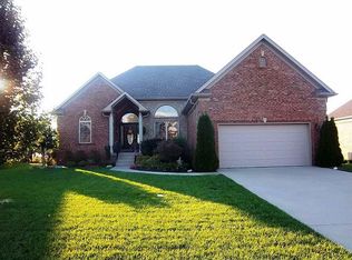 4017 Crestwood Dr, Floyds Knobs, IN 47119