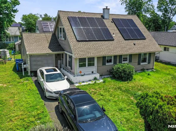 20 Blueberry Ln, Willingboro, NJ 08046