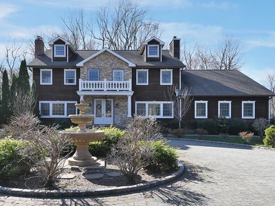 41 Governors Ln, Sands Point, NY, 11050