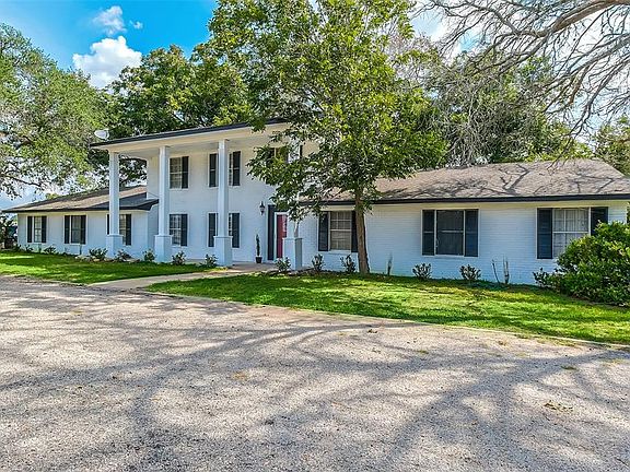 6253 Us Highway 77 N, Hallettsville, TX 77964 | MLS #78127474 | Zillow