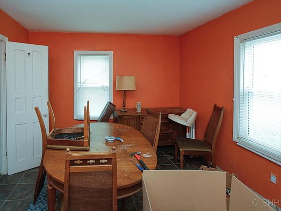 743 whitcomb-103