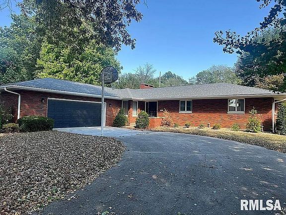 2nd image of 208 S Othelle St