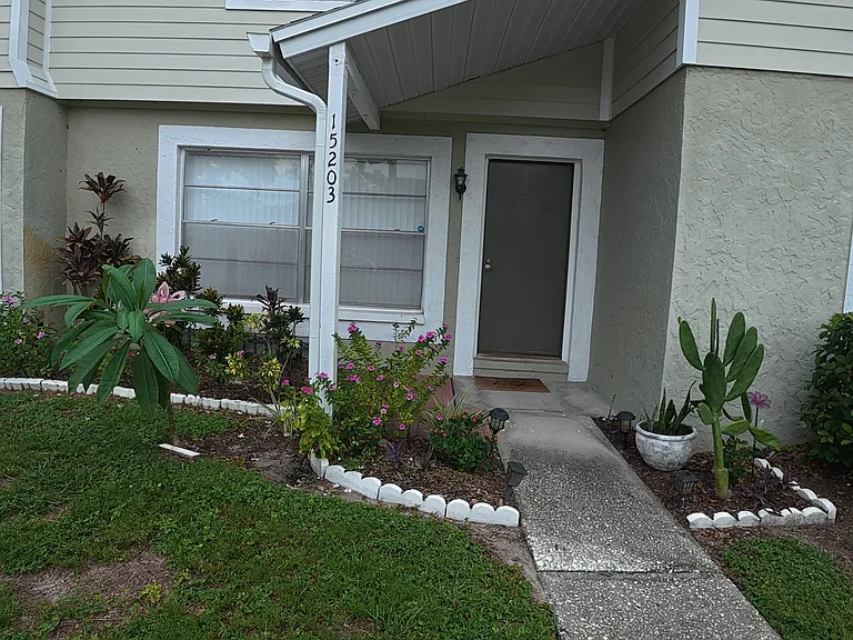 15203 Morning Dr — Photo 35