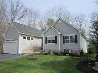 16 Nancy Ann Ln, Merrimac, MA 01860