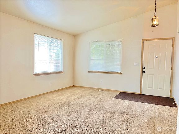 3rd image of 10320 10th Avenue Ct S