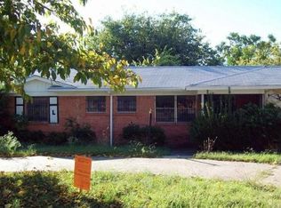 2360 Clover Ridge Dr, Dallas, TX 75216